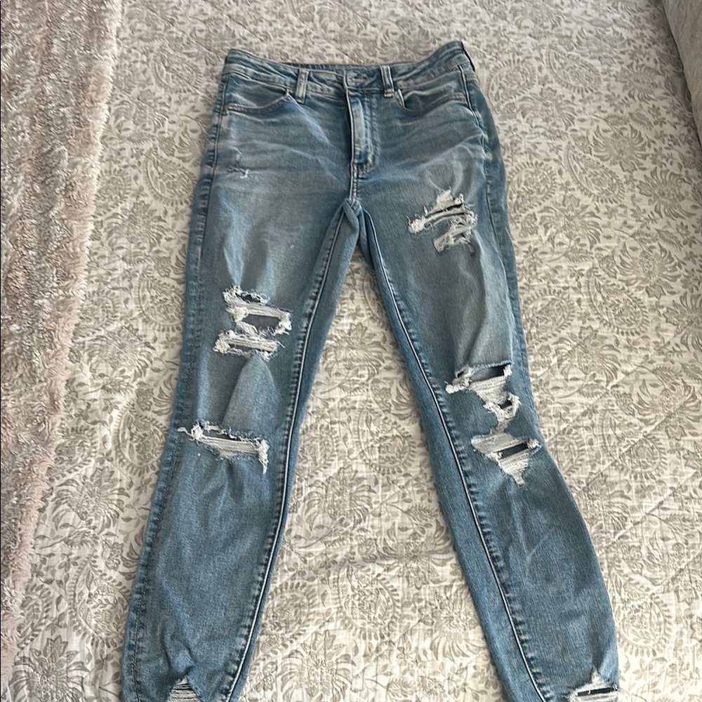 American Eagle stretch Distressed Blue Jeans